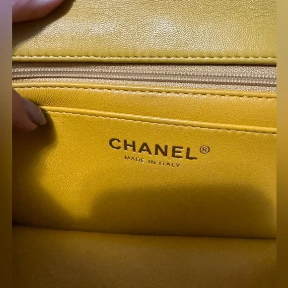 Chanel Top Handle Single Flap Mini - Picture 6 of 11